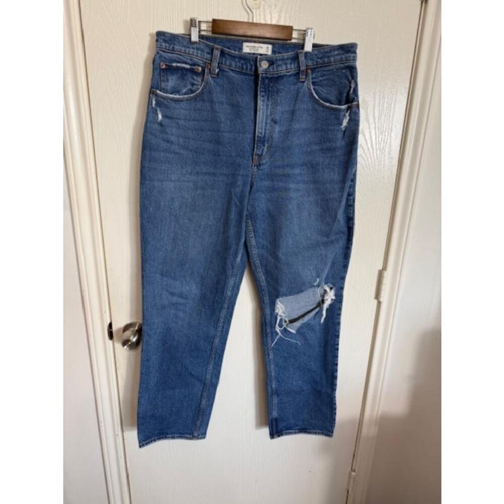 ABERCROMBIE & FITCH The Loose high-rise jeans 14R